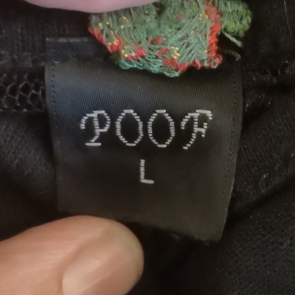 Poof lace back long sleeve shirt, Large - Picture 4 of 5